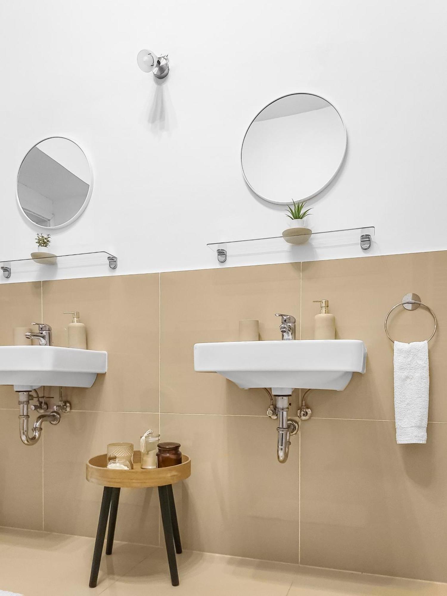 N-West Apartment Виена Екстериор снимка