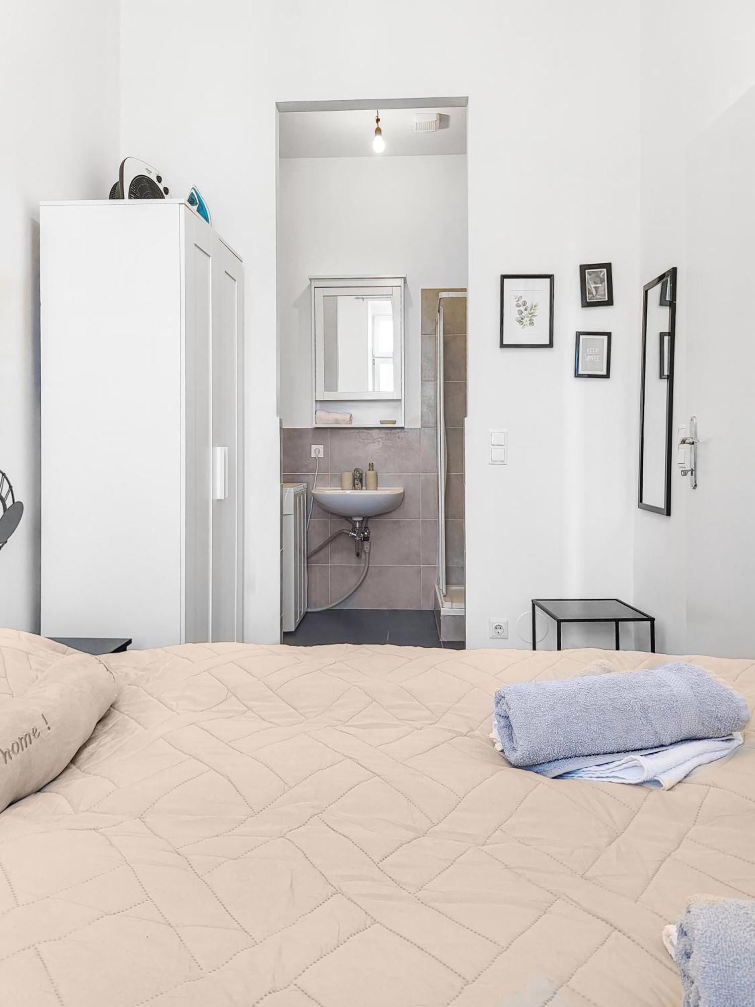 N-West Apartment Виена Стая снимка